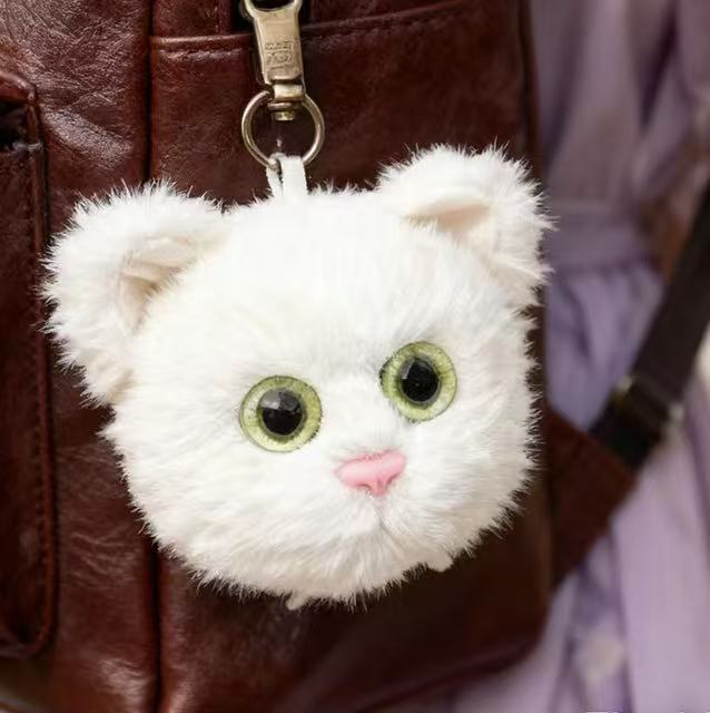 Fluffy Pals Realistic Cat-Head Charm (Big-Eye Plush Edition)——Can be used as a bag charm