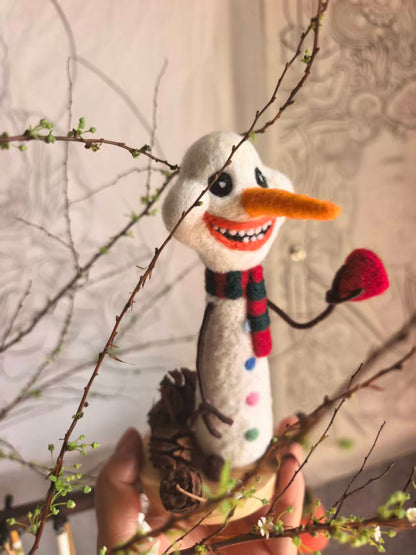 "Frosty Joker"DIY Felt Snowman Kit——Handmade Christmas Craft Gift