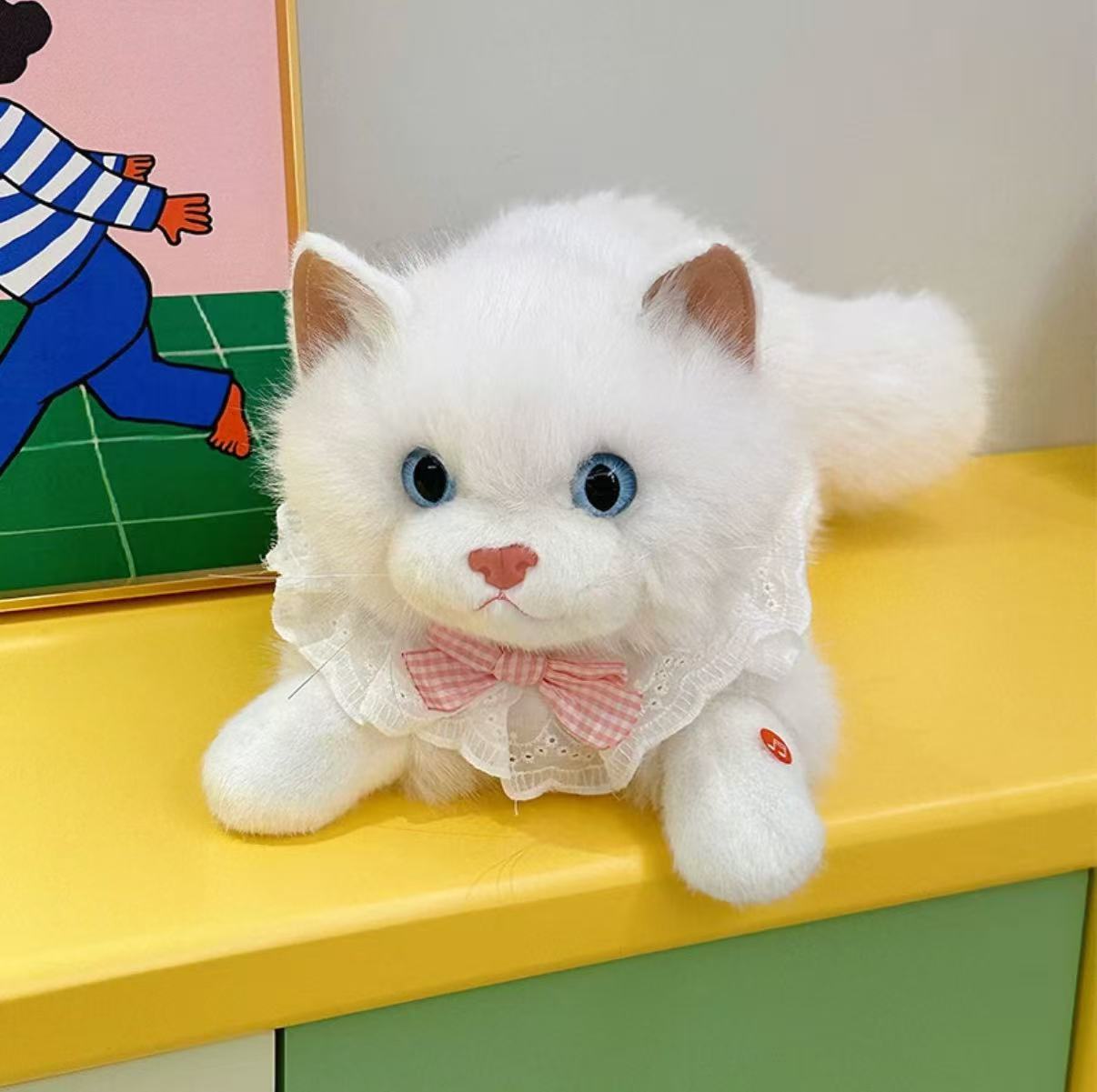 Ultra-Realistic Ragdoll Cat Plush
