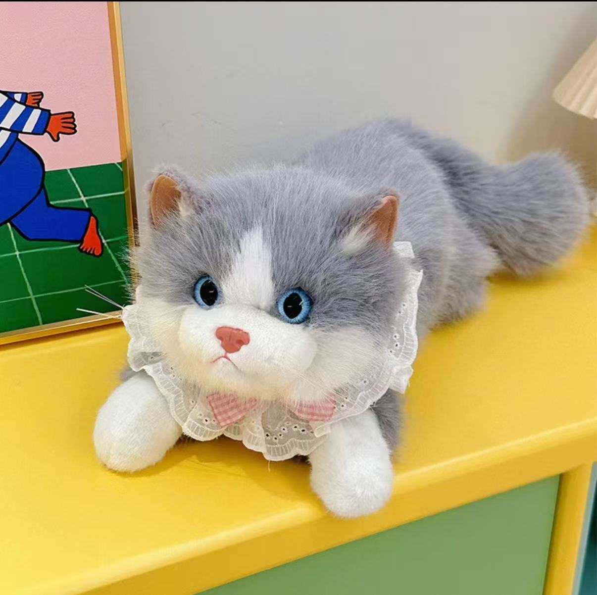 Ultra-Realistic Ragdoll Cat Plush