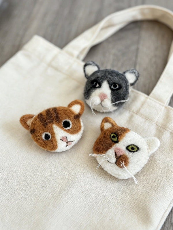 Handmade Wool Felt Cat Brooch, Cute Cartoon Cat – Cow Cat