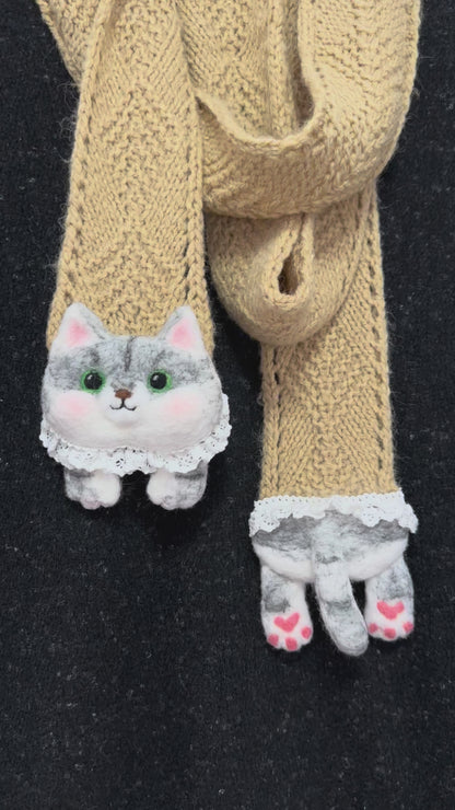 Pure Wool Felt Cat Scarf – Handcrafted by Artists with Wool Felting Technique